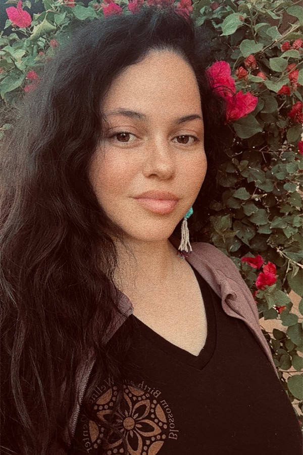 Gabriela Reza licensed massage therapist at blossom birth and wellness center in phoenix arizona natural childbirth